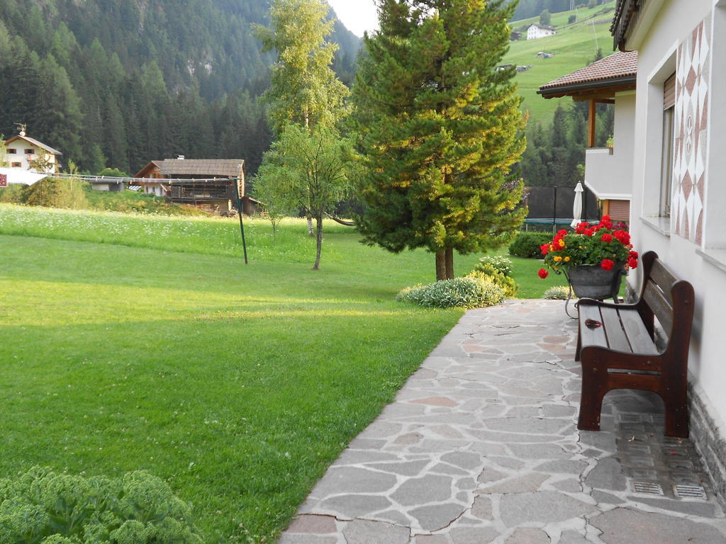 Hotel Garni Conturina Santa Cristina Val Gardena Exterior foto
